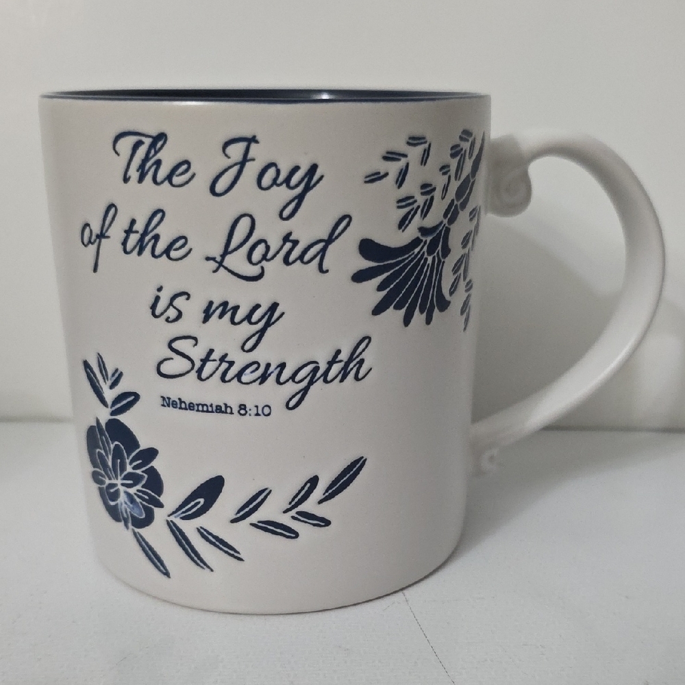Spectrum Designz "The Joy of the Lord is my Strength" Mug, NWT
